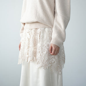 LACE SKIRT