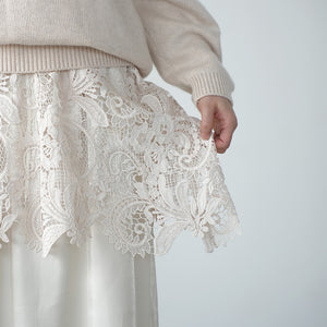 LACE SKIRT
