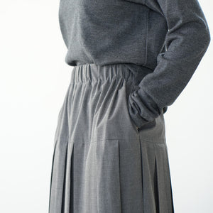 TROPICAL SWITCH PLEATS SKIRT