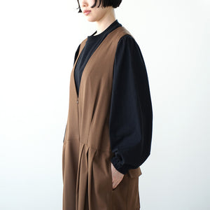 THREE TUCK WIDE SALOPET