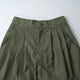LIP CLOTH THREE TUCK WIDE PANTS
