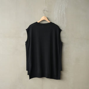 NO SLEEVE KNIT