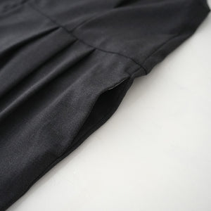 THREE TUCK WIDE SALOPET
