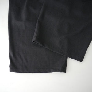 THREE TUCK WIDE SALOPET