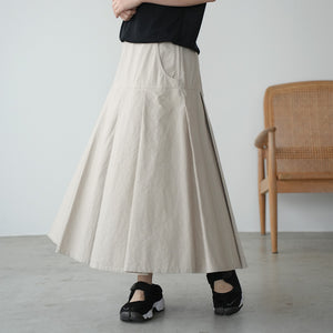 LIP CLOTH FLARE TUCK SKIRT