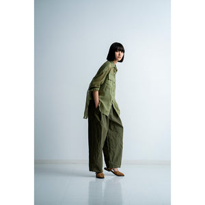 LIP CLOTH THREE TUCK WIDE PANTS