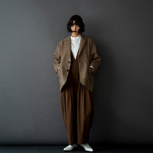 THREE TUCK WIDE SALOPET