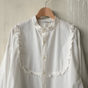 OVER FRILL BLOUSE